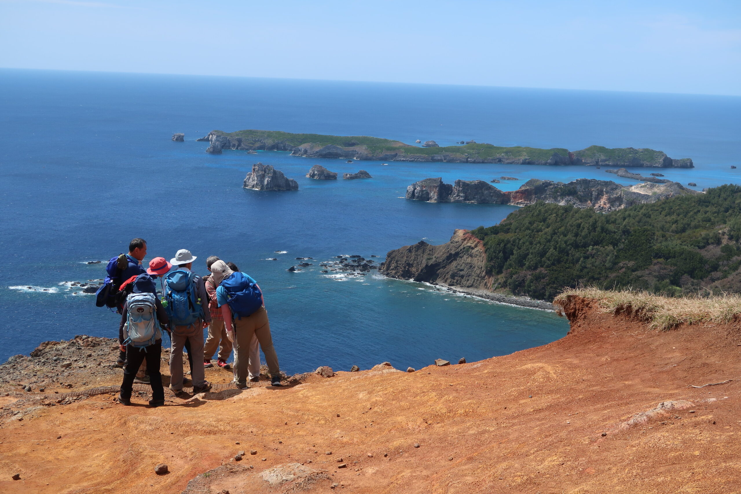 【島の山旅】秘境・小笠原諸島　父島・母島ハイキング　6日間
