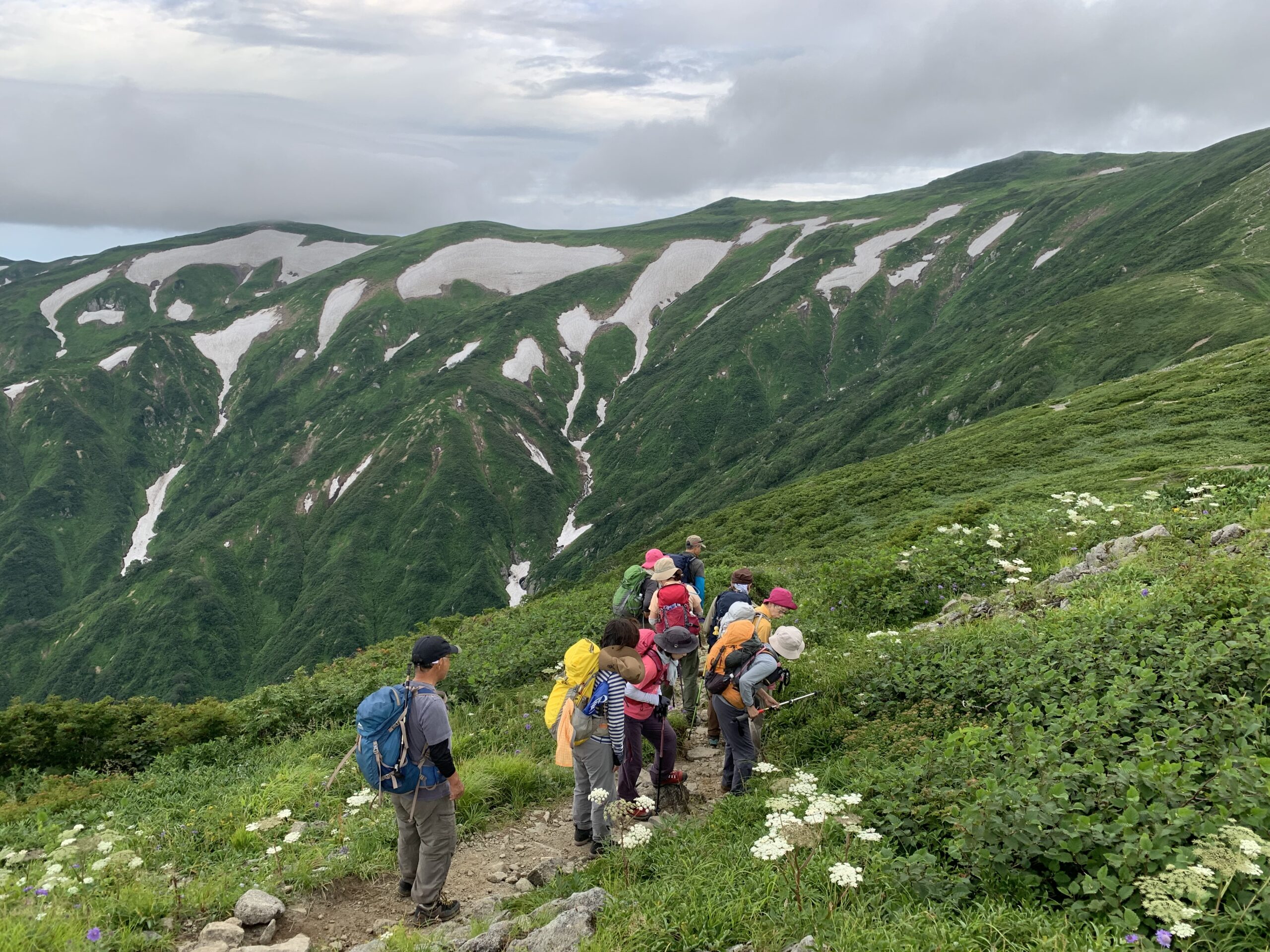 『ゆっくり日本の名山』ゆっくり飯豊本山登頂　4日間